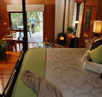 Whispering Valley Cottage Retreat - Hobart Tourism