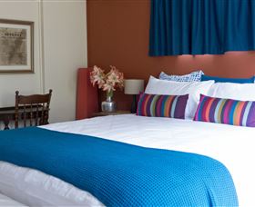Simba Sunrise Bed And Breakfast - Tourism TAS 2
