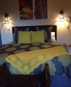 Simba Sunrise Bed And Breakfast - Tourism TAS 1