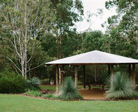 The Hollow Log Country Retreat - Tourism TAS 2