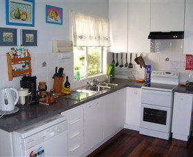 Boonah Hilltop Cottage - Tourism TAS 1