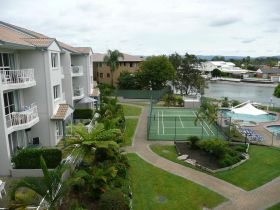 Pelican Cove Apartments - Hobart Tourism 1