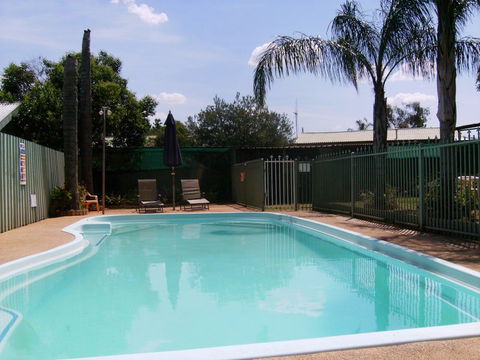 Parkes Overnighter Caravan Park - Tourism TAS 1