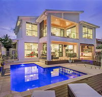 Pasadena Point at Vogue Holiday Homes
