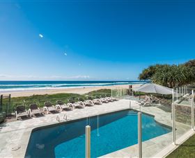 Beachfront Viscount - Hobart Tourism 2