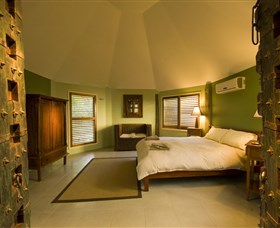 Glasshouse Mountains Ecolodge - Tourism TAS 2