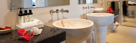 East Bedarra Island Retreat - Hobart Tourism 4