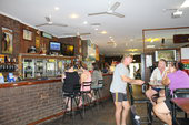 Corroboree Park Tavern - Tourism TAS 16