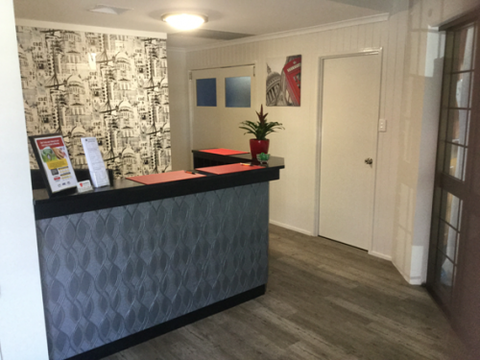 Lantern Motor Inn - Tourism TAS 22