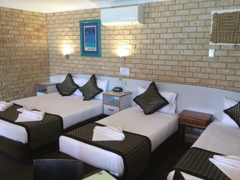 BEST WESTERN Kennedy Drive Motel - Tourism TAS 13