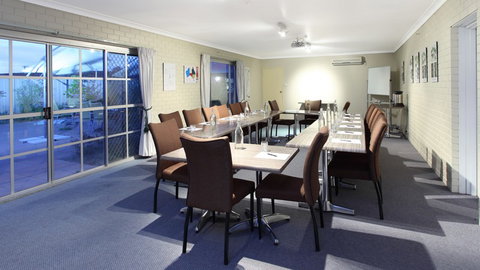 Best Western The Henry Parkes - Tourism TAS 7