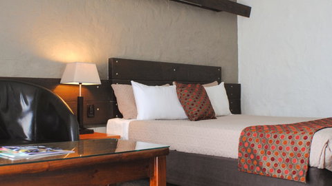BEST WESTERN Airport Hacienda Motel - Tourism TAS 3