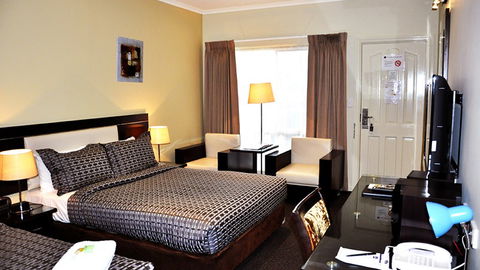 BEST WESTERN Airport Motel And Convention Centre - Tourism TAS 3