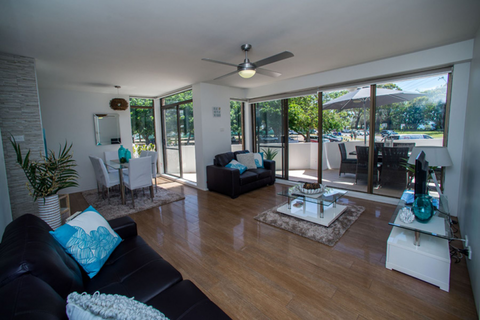 PRD Nationwide Port Stephens - Tourism TAS 24
