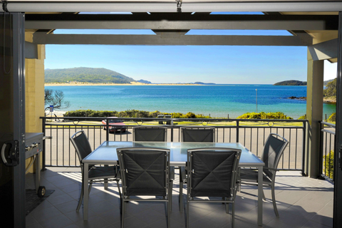 PRD Nationwide Port Stephens - Tourism TAS 32