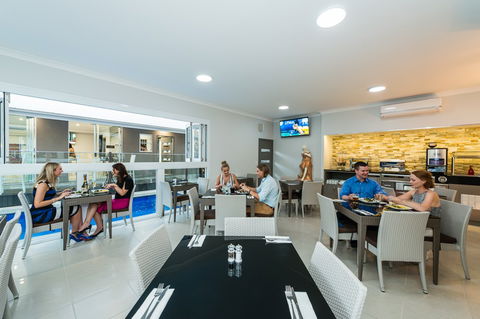 Athena Motel Apartments - Hobart Tourism 3