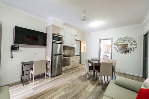 Athena Motel Apartments - Hobart Tourism 8