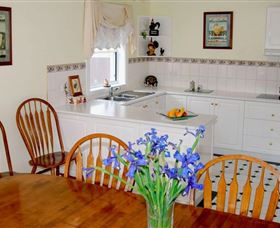 Addlestone House Bed & Breakfast - Tourism TAS 3