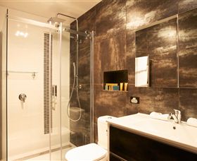 Quality Hotel Colonial Launceston - Tourism TAS 1