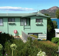 Coles Bay Waterfronters - Tourism TAS