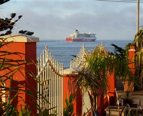 Alice Beside The Sea - Tourism TAS 1
