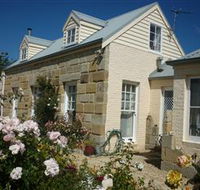 Mulberry Cottage Unique BB and Grannie Rhodes Cultural Heritage Shows