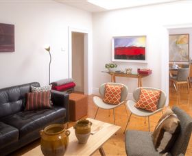 TWOFOURTWO Boutique Apartments - Hobart Tourism 1