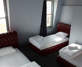 Backpackers Imperial Hotel - Tourism TAS 2