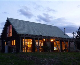 Pinot Cottage On Charles Reuben Estate - Tourism TAS 3