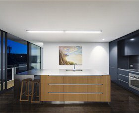 Avalon City Retreat - Tourism TAS 1