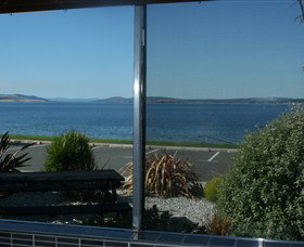 Beach Apartments - Tourism TAS 0