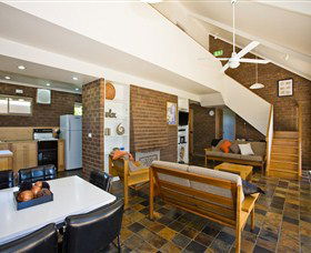 Bay Retreat Port Arthur - Hobart Tourism 1