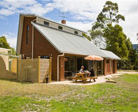Bay Retreat Port Arthur - Hobart Tourism 0