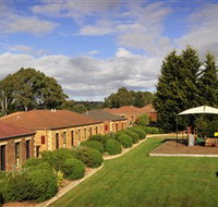 Country Club Villas