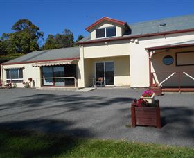 Pastimes River Apartments - Tourism TAS 2