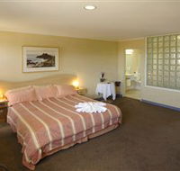 Lighthouse Hotel - Tourism TAS