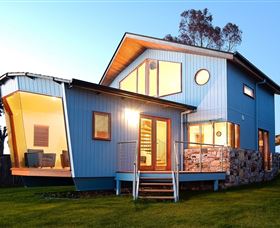 Wheelhouse Apartments - Tourism TAS 3