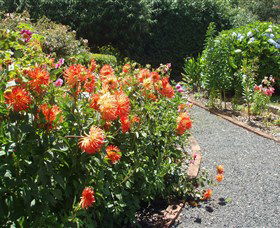 Boat Harbour Garden Cottages - Tourism TAS 3