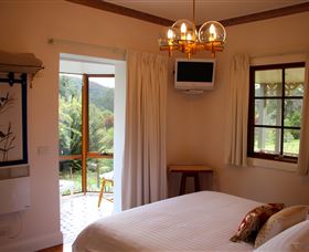 Mount Roland Country Lodge - Tourism TAS 5