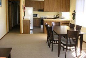 Sheffield Pioneer Holiday Units - Tourism TAS 1