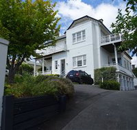 Highbury Apartments
