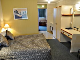Sunrise Motor Inn - Tourism TAS 1