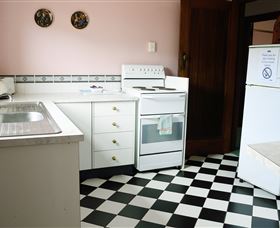 Burnie HQ Apartments - Hobart Tourism 2