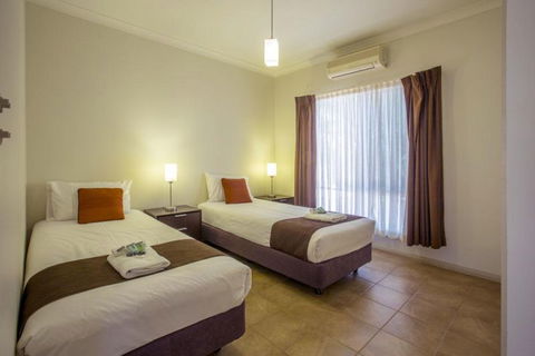 Mungo Lodge - Hobart Tourism 18