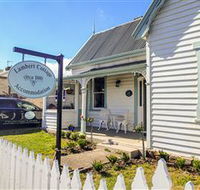 Lambert Cottage Accommodation - Hobart Tourism