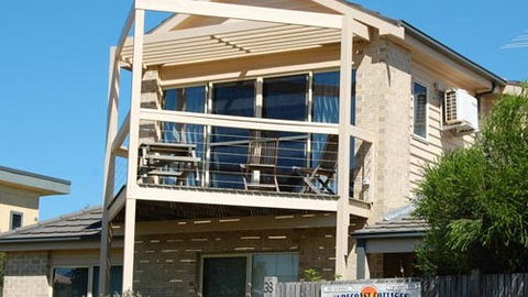 Surfcoast Cottages - Tourism TAS 1