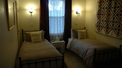 Heytesbury House B&B - Tourism TAS 3