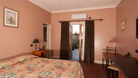 Grand Central Accommodation B&B Cobden - Tourism TAS 2
