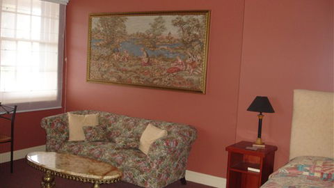 Grand Central Accommodation B&B Cobden - Tourism TAS 7