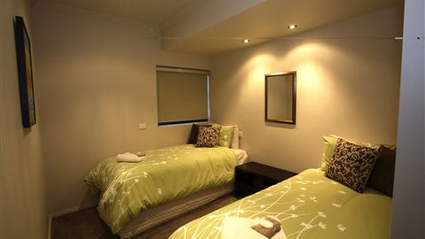 Alpine Country Cottages - Hobart Tourism 3
